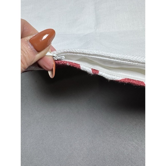 18x18 Strawberry Zippered Pillow Cover - Picture 4 of 4